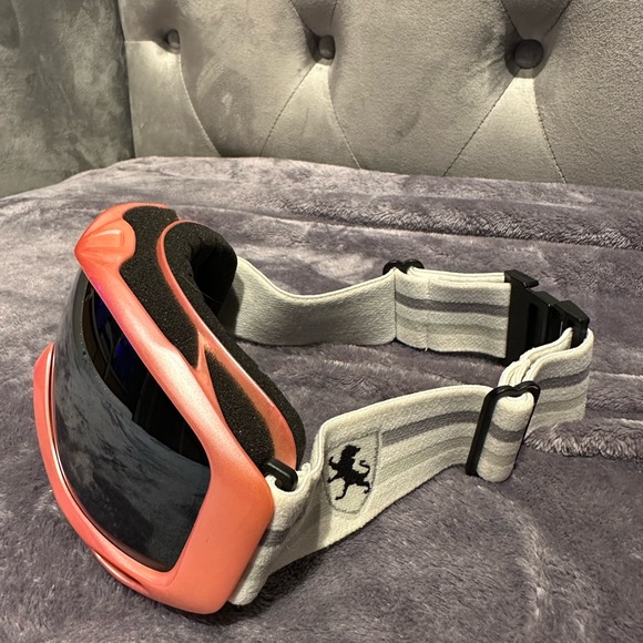Pink Snow/ ski  goggles - Picture 5 of 5